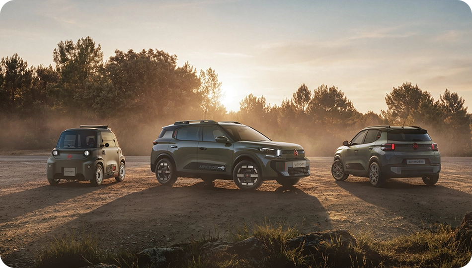Vista de três quartos da gama Citroën Outdoor, veículos compactos, versáteis e acessíveis com um design inovador para a exploração
