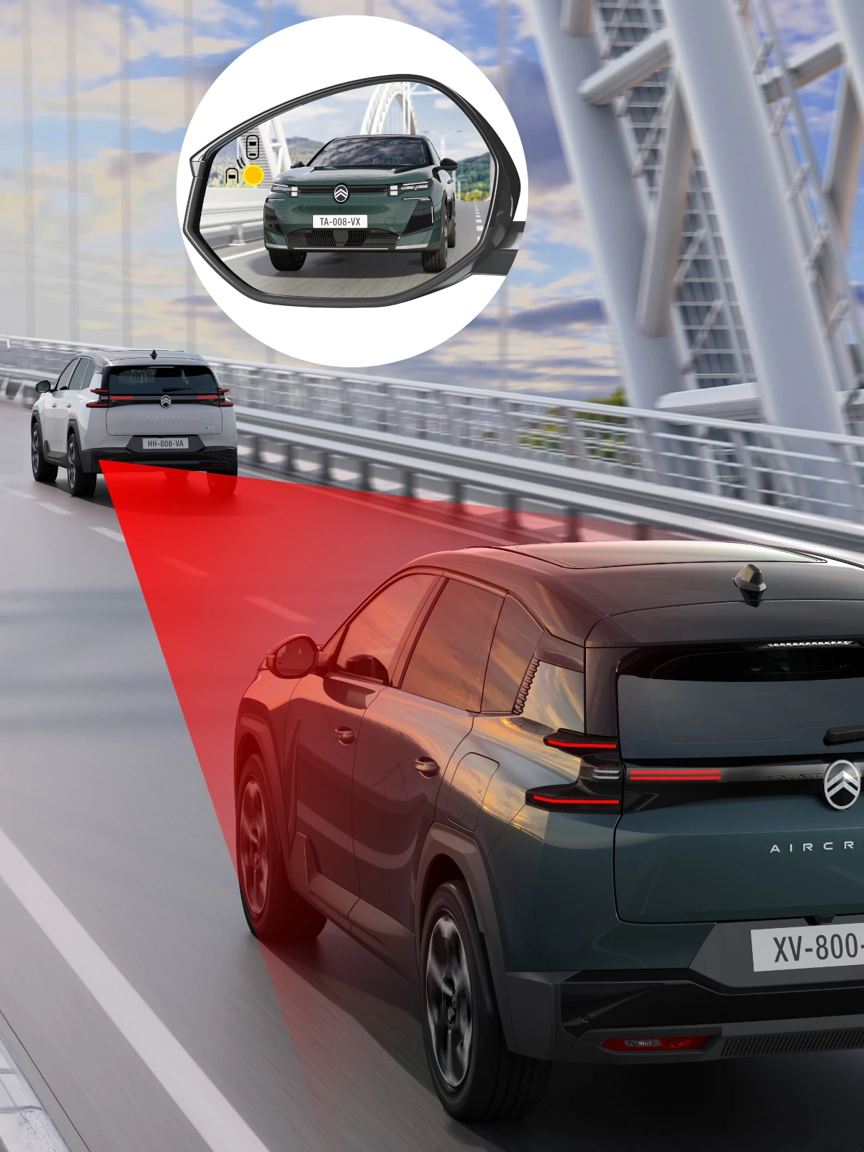 Vista traseira do C5 Aircross com sistema de Deteção de Ângulo Morto de Longo Alcance, reforçando a segurança, a visibilidade e a confiança em viagem.